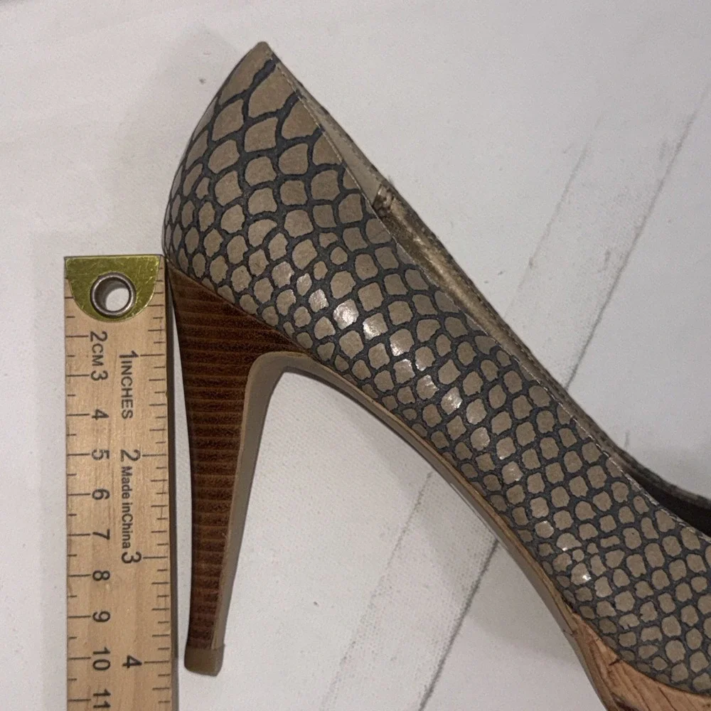 Moda Peep Toe Snakeskin Taupe Stiletto Bow Wedge Platform Pumps‎ Heels 8.5 M